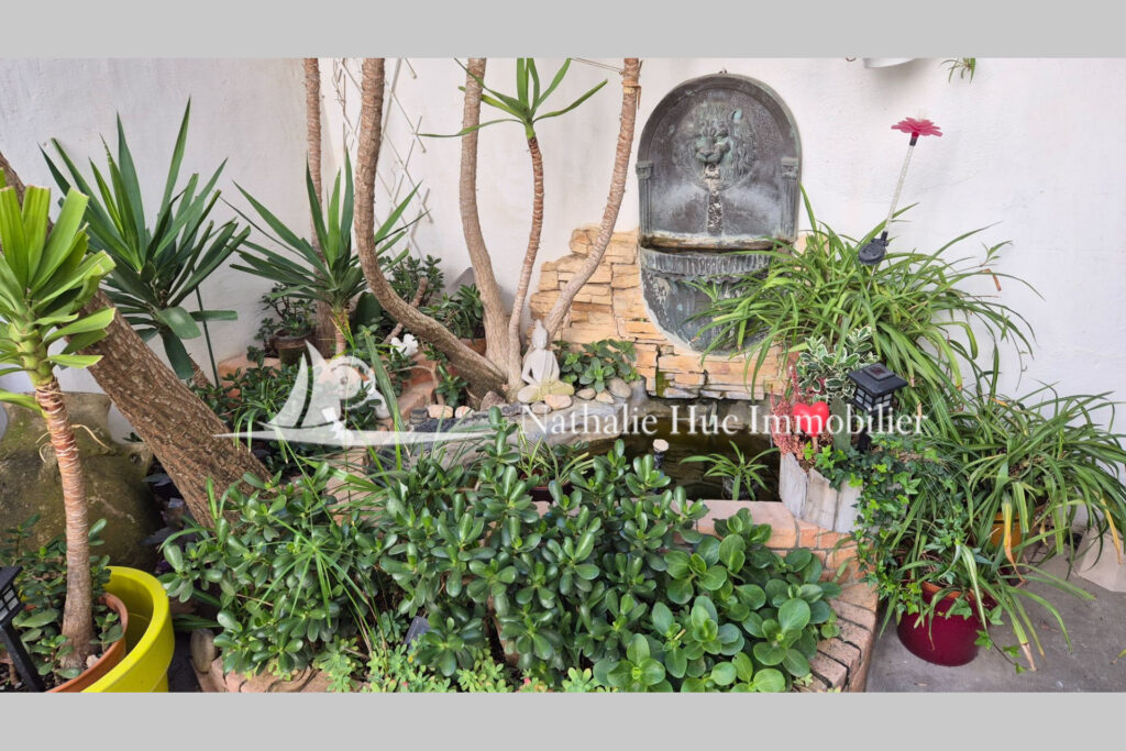 vente  – NR pièces – 7 chambres – 366.00 m²