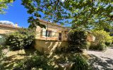 EN CAMPAGNE DE MAUSSANE LES ALPILLES AVEC VUE  – 7 pièces – 4 chambres – 180.00 m²