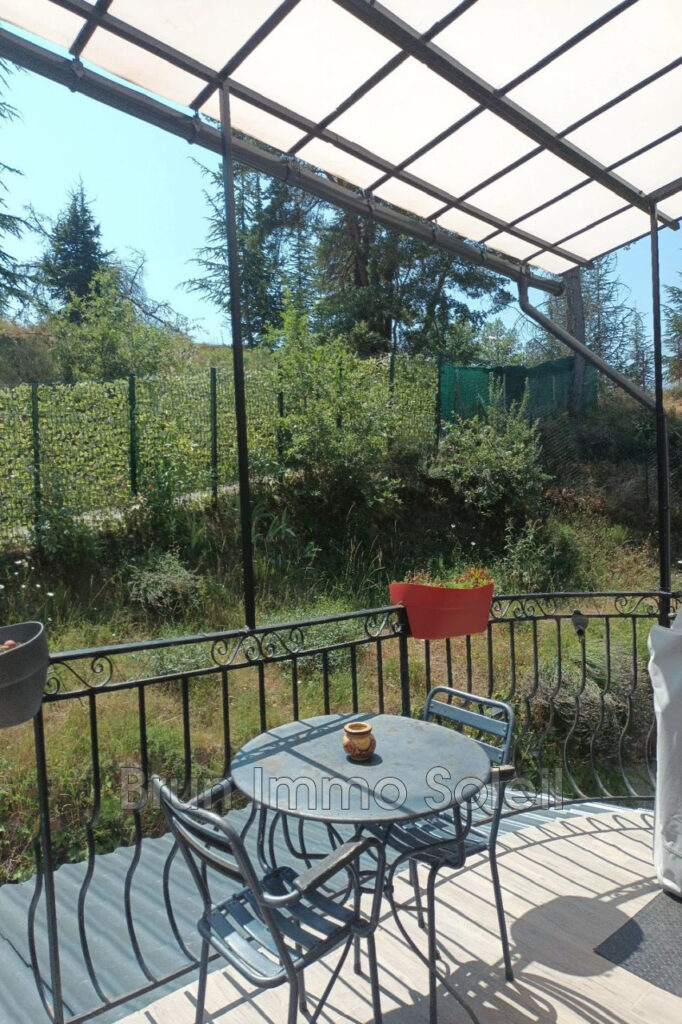 vente villa 4 Pièce(s) – 4 pièces – 3 chambres – 135.00 m²