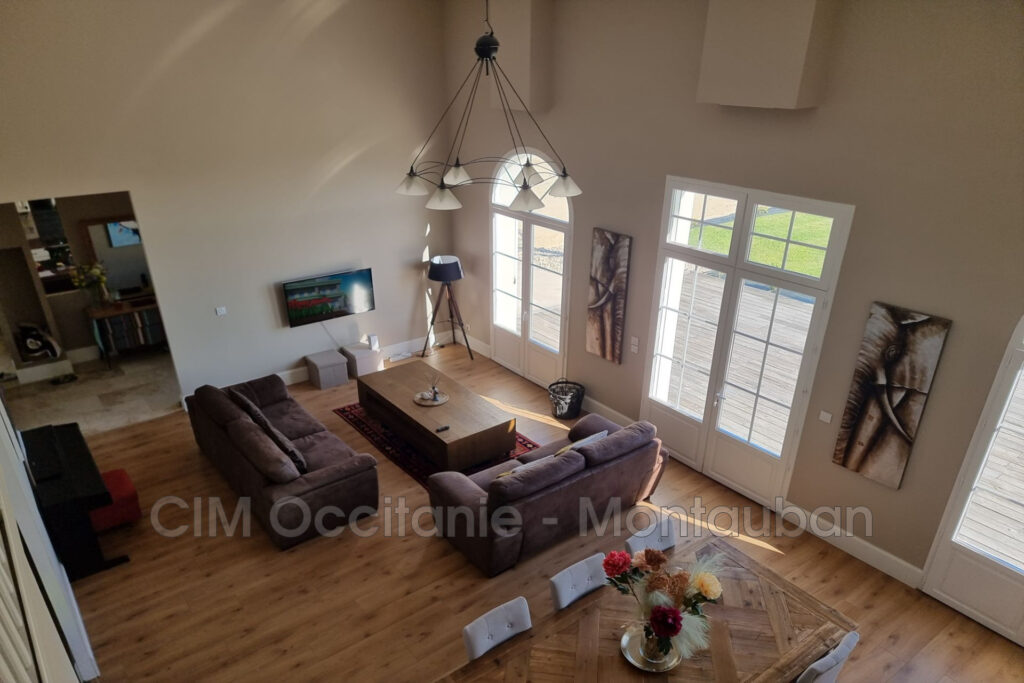 vente  – NR pièces – NR chambres