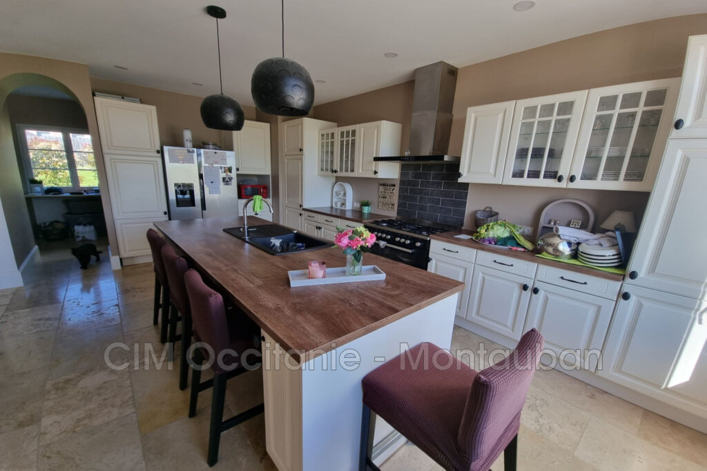 vente  – NR pièces – NR chambres