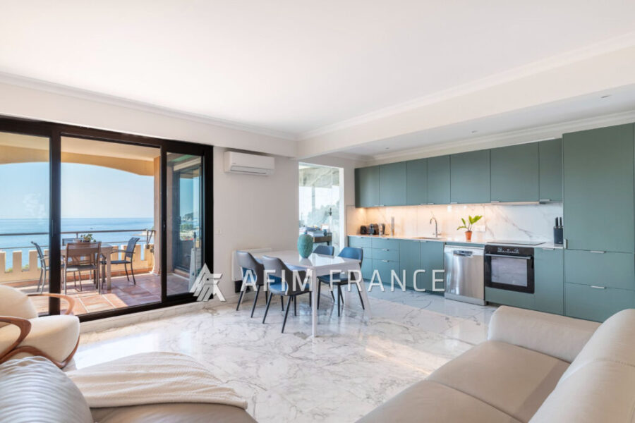 Appartement à vendre à Roquebrune-cap-martin — Vue mer — photo 4