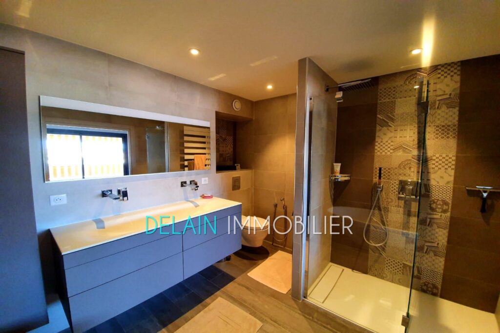 Cagnes-Sur-Mer magnifique apt 150m² très contemporain à vendre – 4 pièces – 3 chambres – 149.08 m²