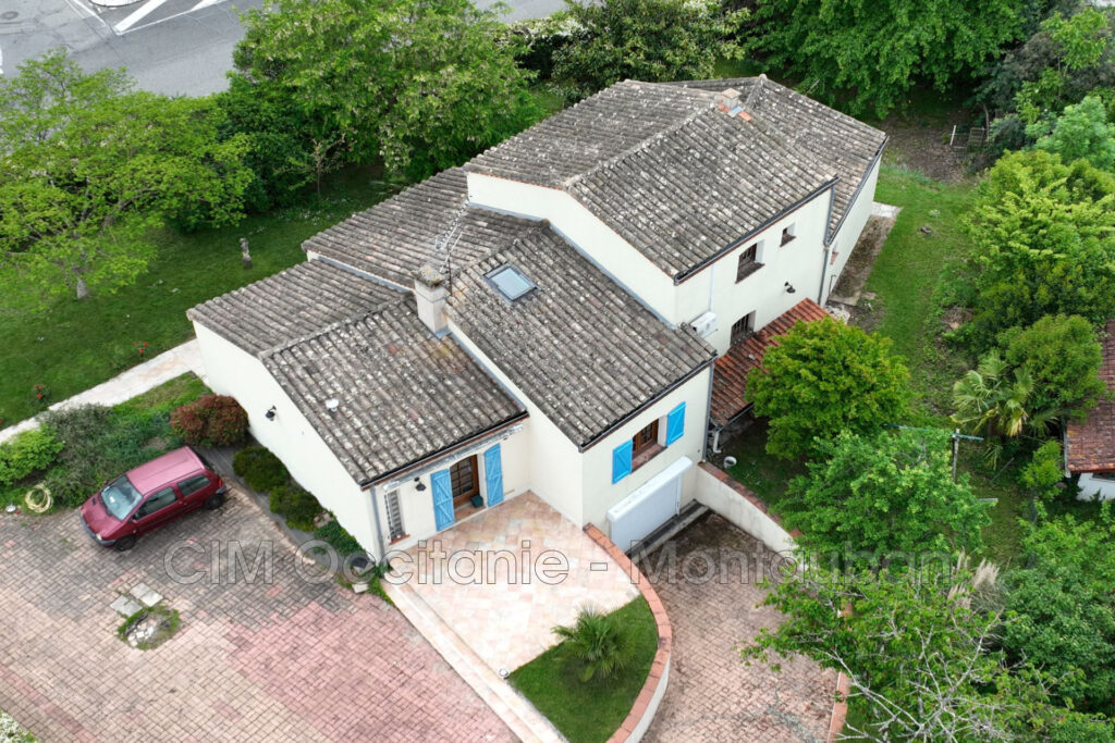 vente maison 6 Pièce(s) – 6 pièces – 5 chambres – 145.00 m²