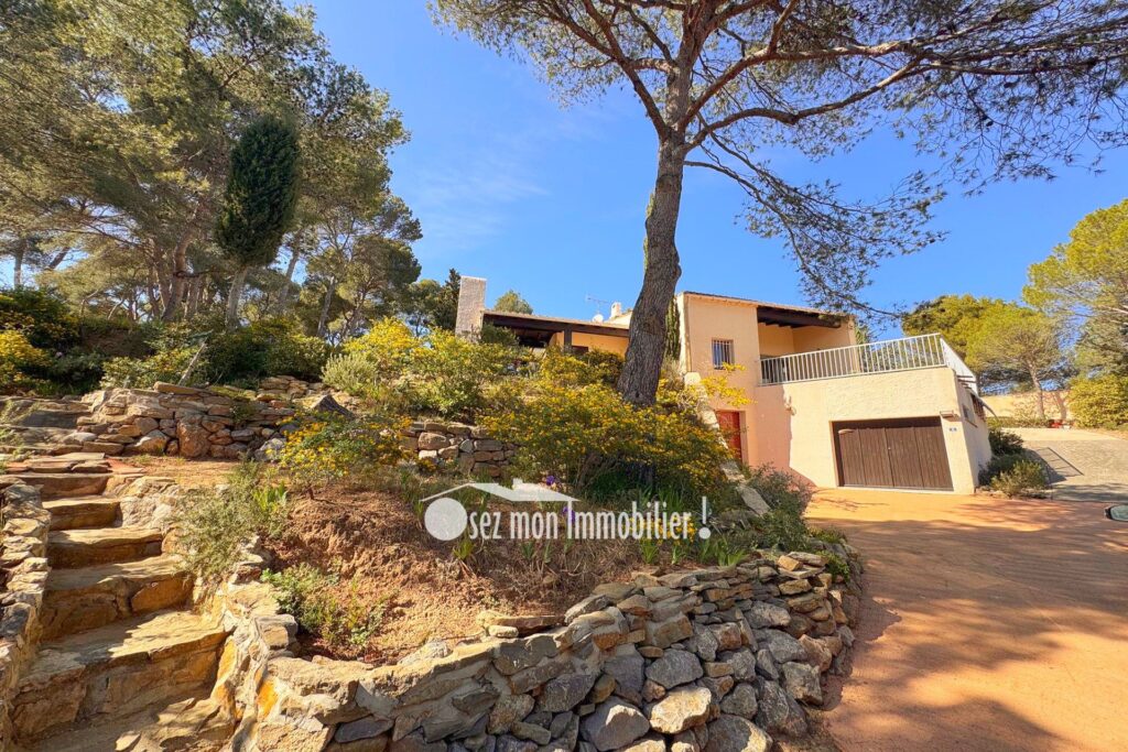 vente maison de caractère 6 Pièce(s) – 6 pièces – 4 chambres – 146.00 m²