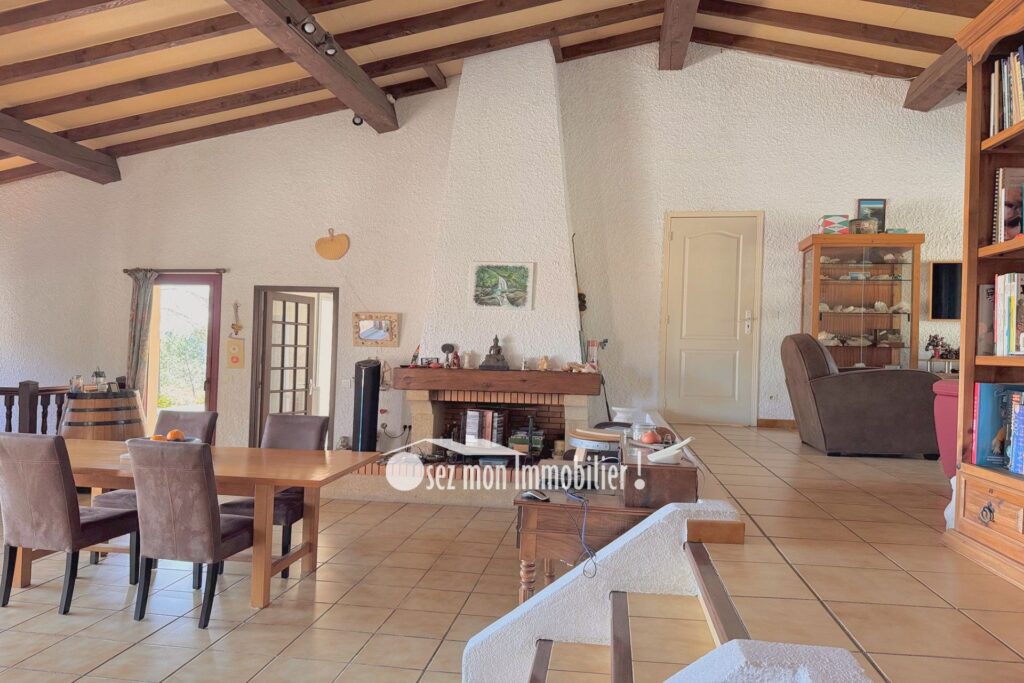 vente maison de caractère 6 Pièce(s) – 6 pièces – 4 chambres – 146.00 m²