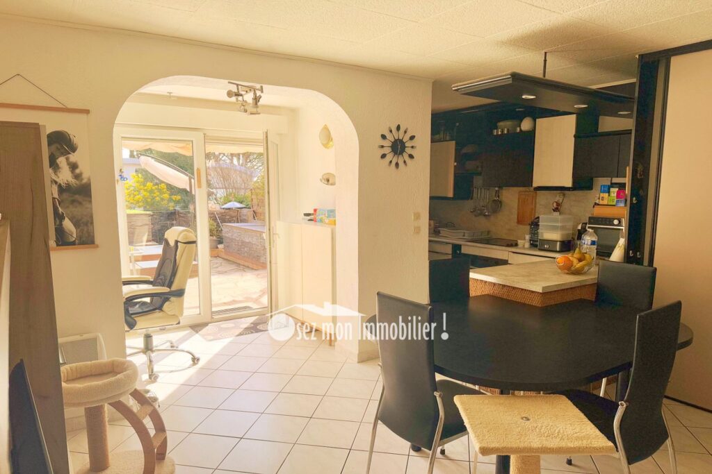 vente villa 5 Pièce(s) – 5 pièces – 3 chambres – 80.00 m²