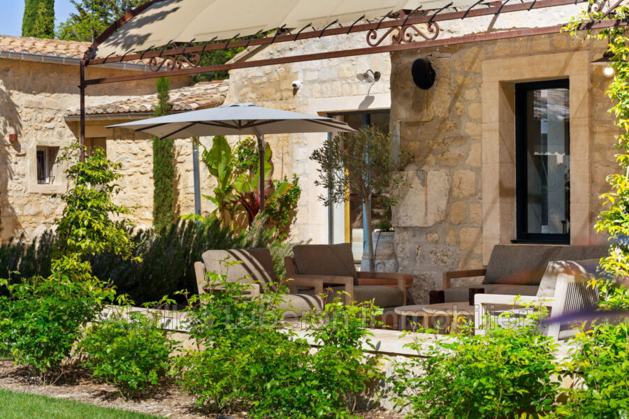 Maison à louer à Paradou