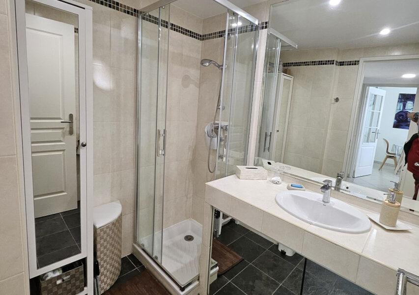 Appartement à vendre à Villeneuve-loubet — Vue marina & port — photo 3