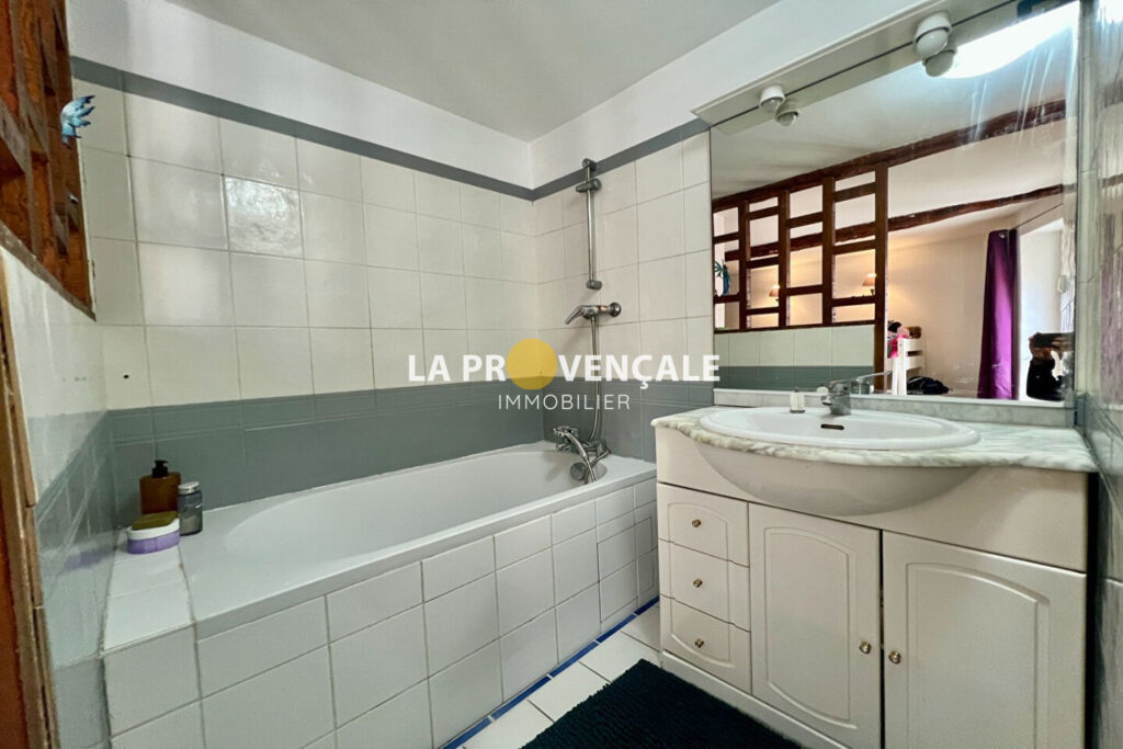 vente maison de village 3 Pièce(s) – 3 pièces – 2 chambres – 63.61 m²