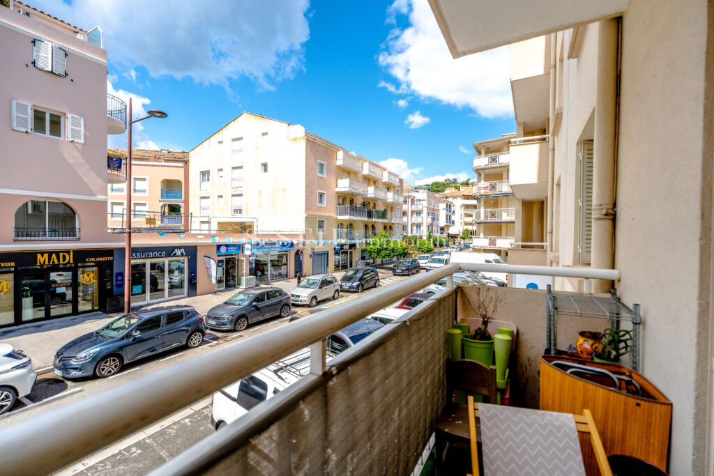 vente appartement 4 Pièce(s) – 4 pièces – 3 chambres – 65.00 m²