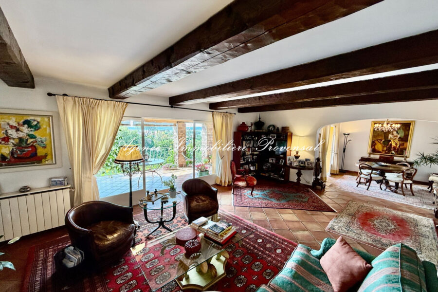 Maison à vendre à Sainte-maxime