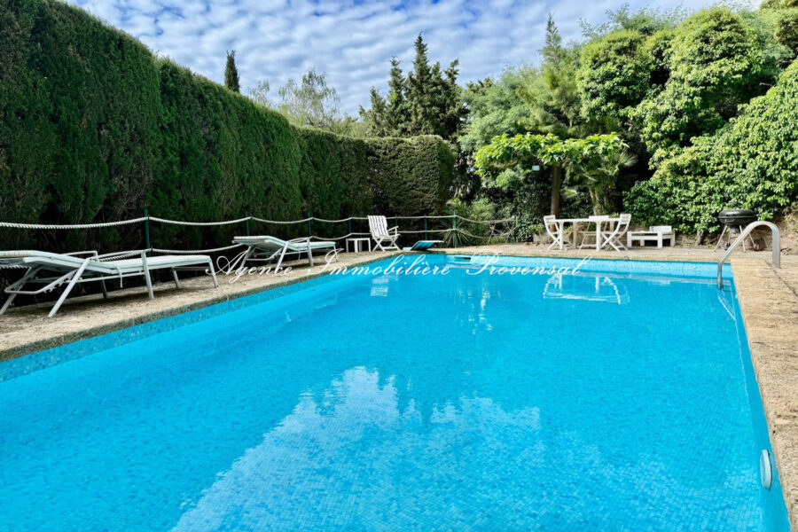 Maison à vendre à Sainte-maxime