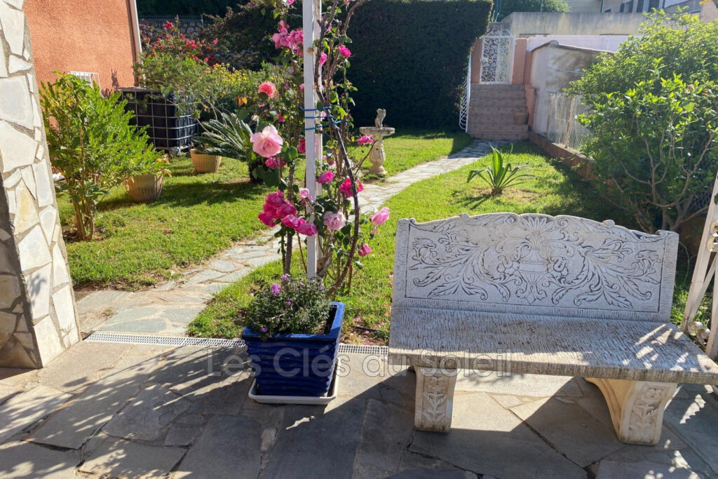 vente maison 7 Pièce(s) – 7 pièces – 5 chambres – 100.00 m²