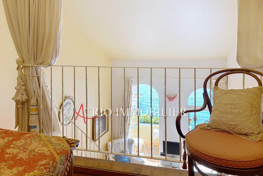 Exceptionnel ! Dans un cadre absolument unique, perché au-dess – 2 pièces – 1 chambre – 54.34 m²