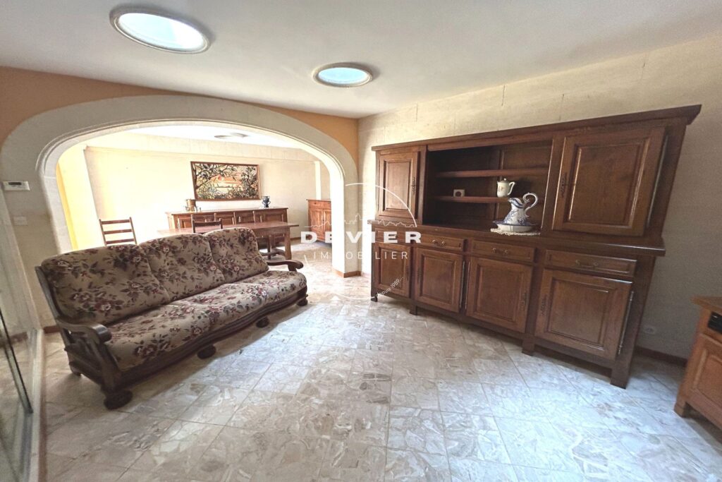 vente maison de caractère 6 Pièce(s) – 6 pièces – 4 chambres – 150.00 m²