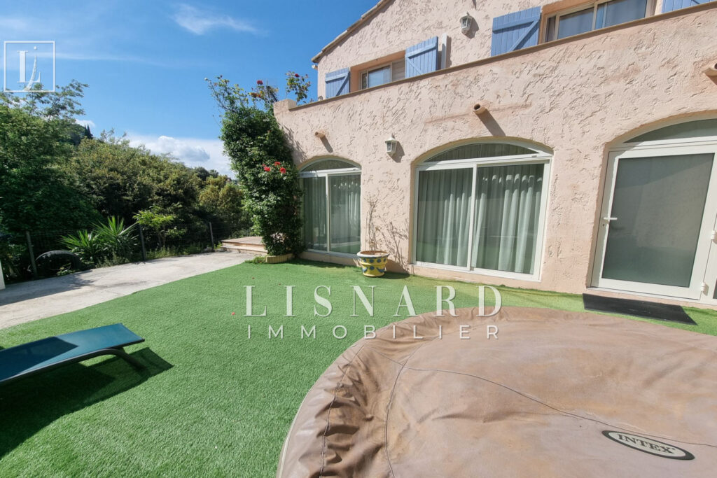 vente maison 4 Pièce(s) – 4 pièces – 3 chambres – 108.00 m²