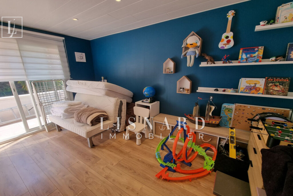 vente maison 4 Pièce(s) – 4 pièces – 3 chambres – 108.00 m²