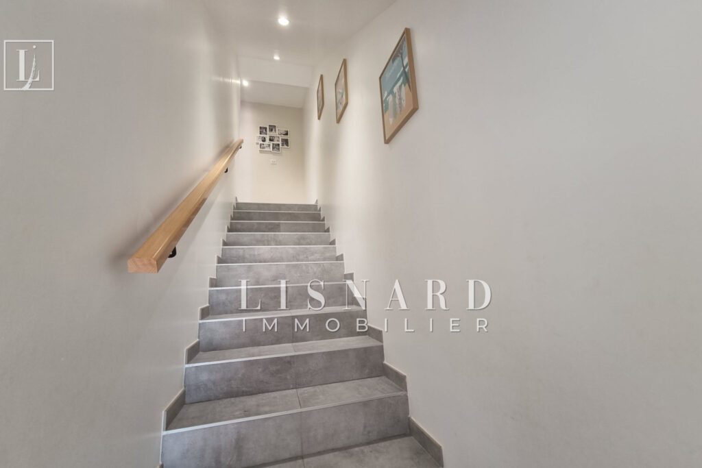 vente maison 4 Pièce(s) – 4 pièces – 3 chambres – 108.00 m²