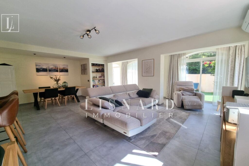 vente maison 4 Pièce(s) – 4 pièces – 3 chambres – 108.00 m²