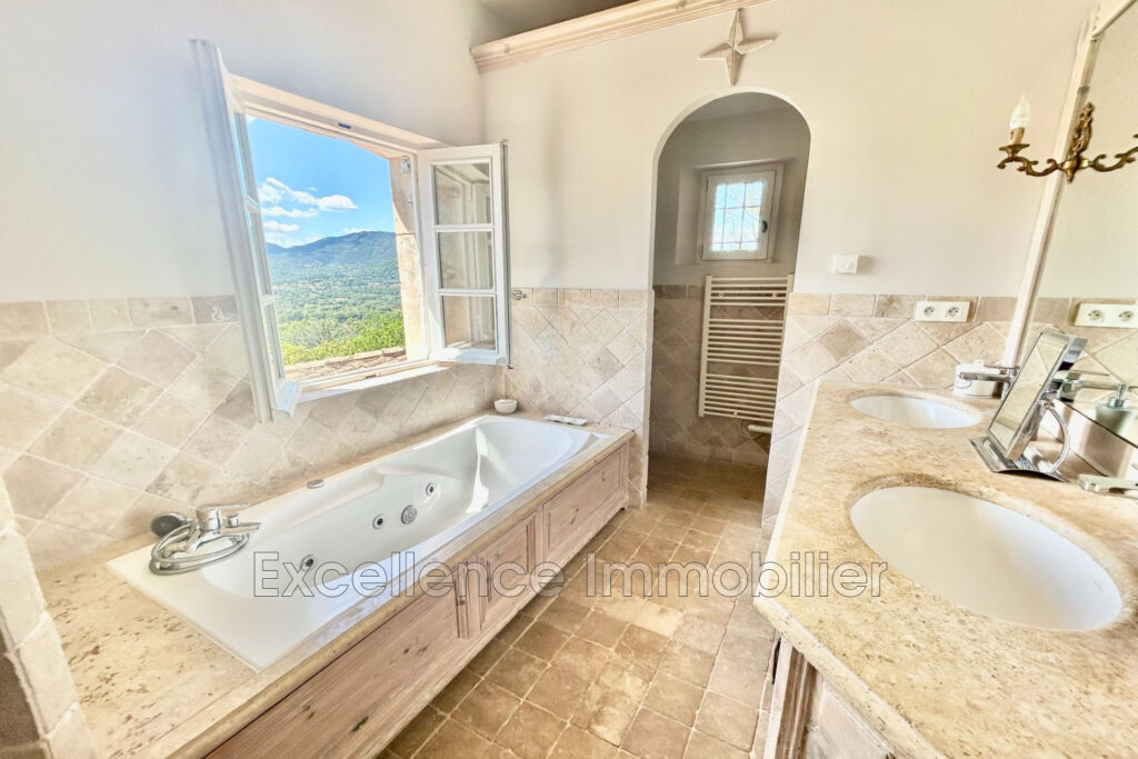 vente propriété 10 Pièce(s) – 10 pièces – 6 chambres – 300.00 m²