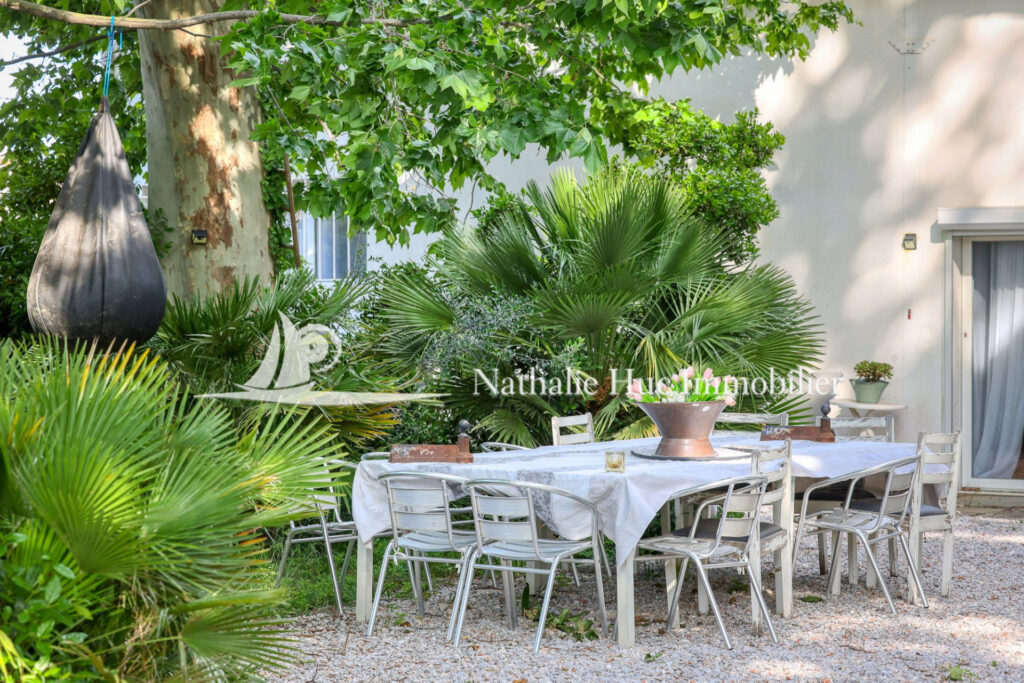 vente maison 7 Pièce(s) – 7 pièces – 7 chambres – 300.00 m²