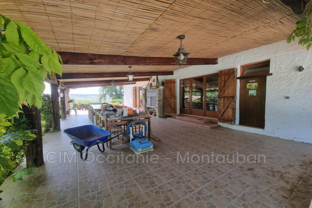 vente Gîtes 8 Pièce(s) – 8 pièces – 8 chambres – 275.00 m²