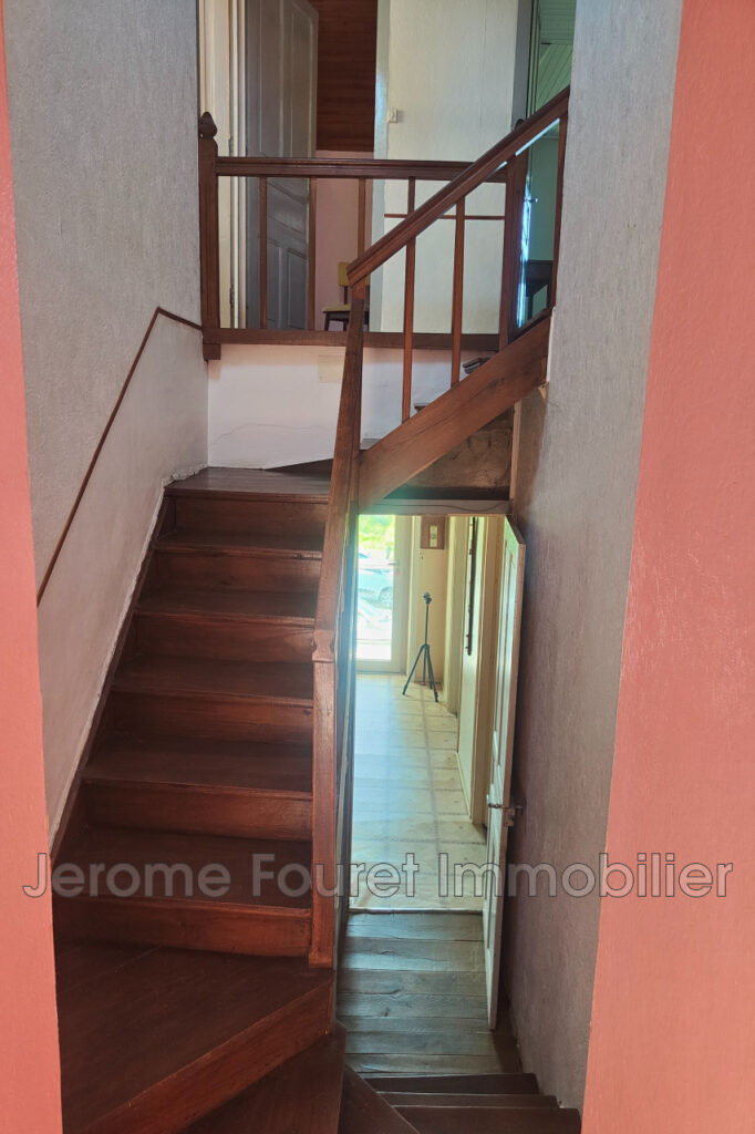 vente maison – NR pièces – 4 chambres – 143.00 m²
