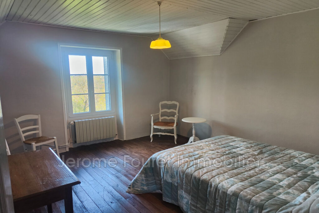 vente maison – NR pièces – 4 chambres – 143.00 m²