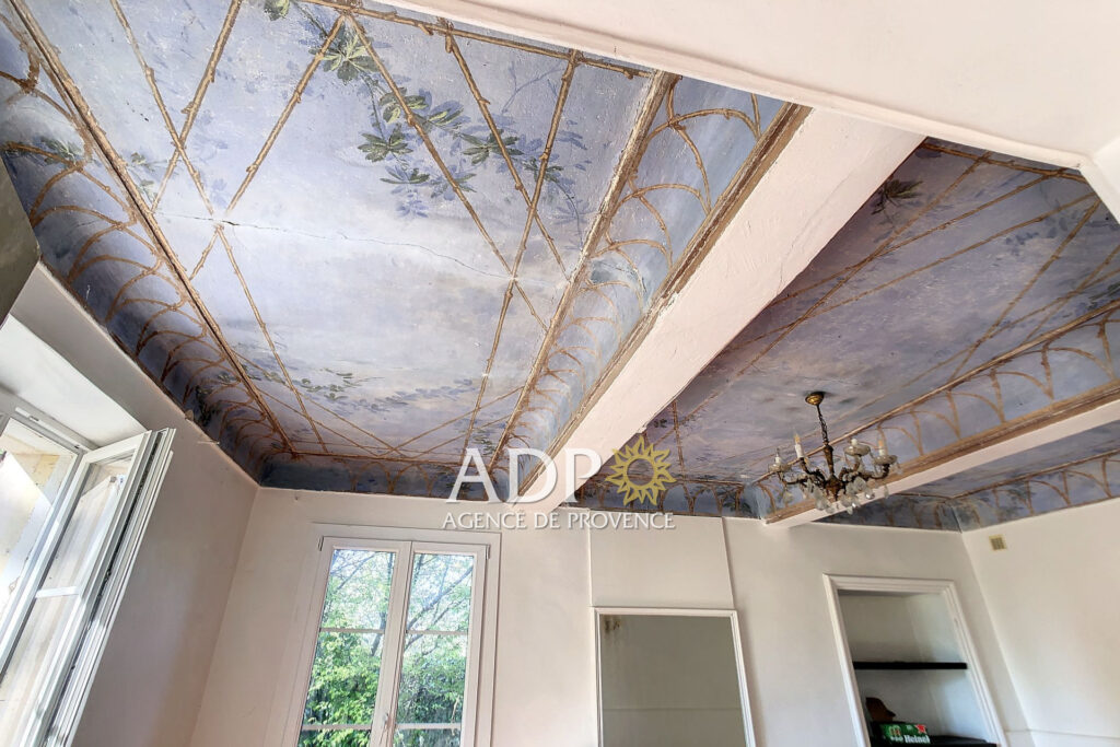 vente maison 8 Pièce(s) – 8 pièces – 5 chambres – 186.00 m²