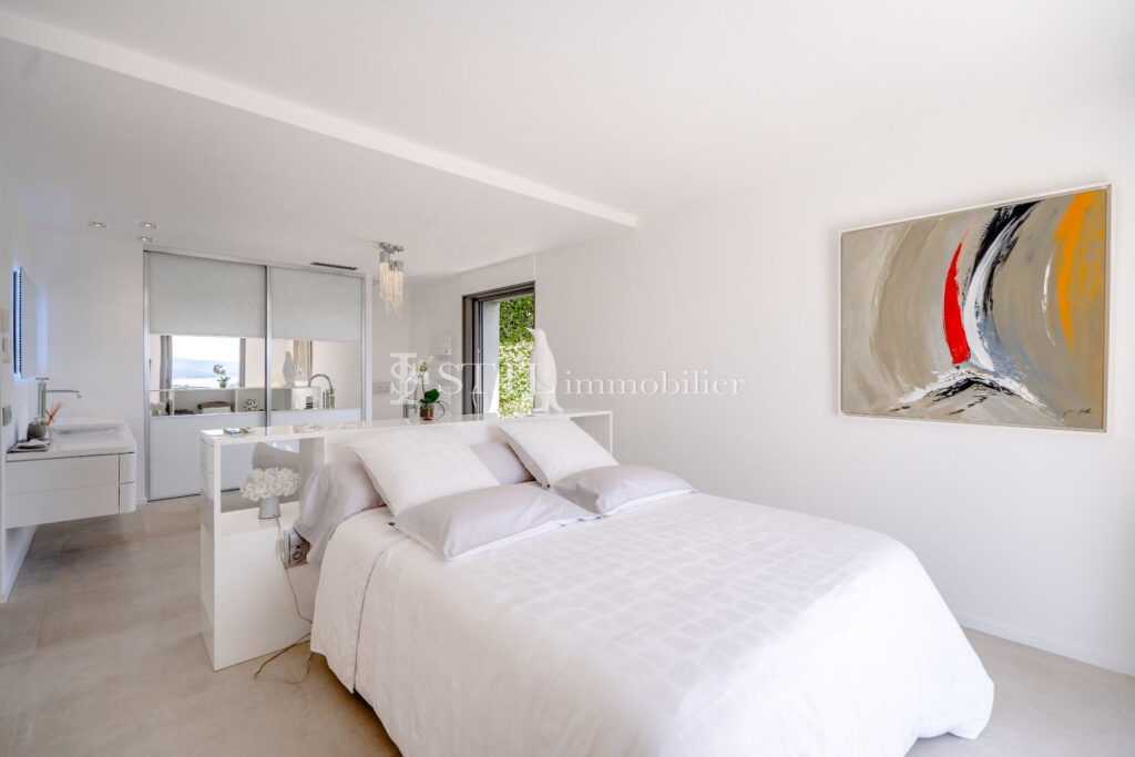 vente villa 7 Pièce(s) – 7 pièces – 5 chambres – 350.00 m²