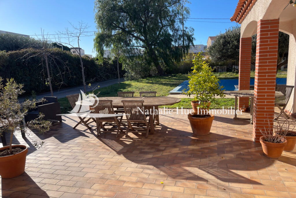 vente villa 7 Pièce(s) – 7 pièces – 5 chambres – 165.00 m²