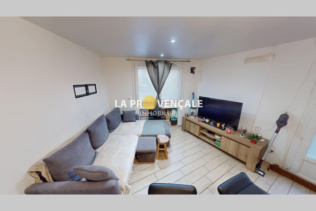 vente maison de village 3 Pièce(s) – 3 pièces – 2 chambres – 51.33 m²