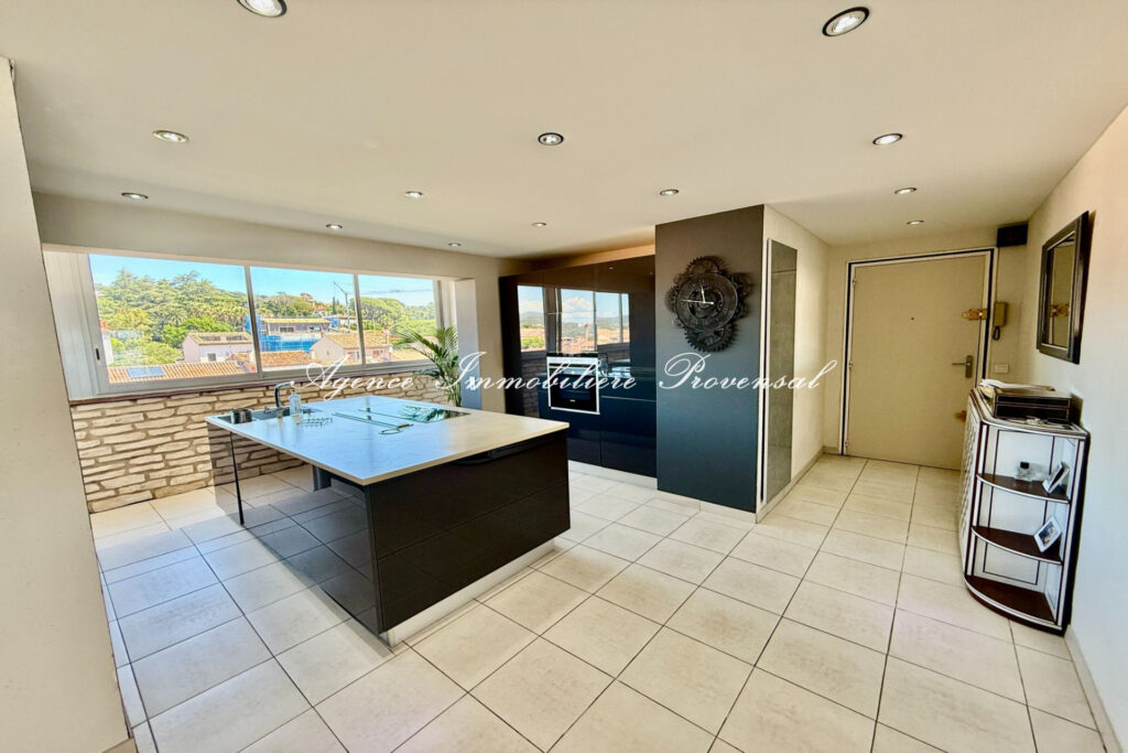 vente appartement 4 Pièce(s) – 4 pièces – 3 chambres – 165.00 m²