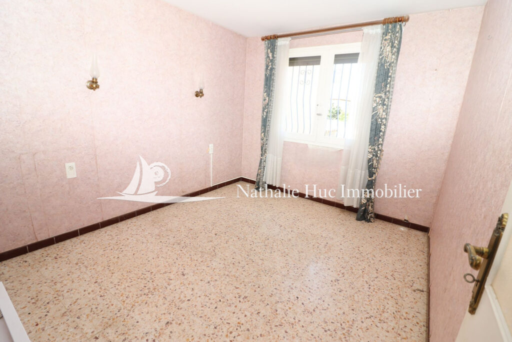 vente villa 5 Pièce(s) – 5 pièces – 3 chambres – 115.00 m²