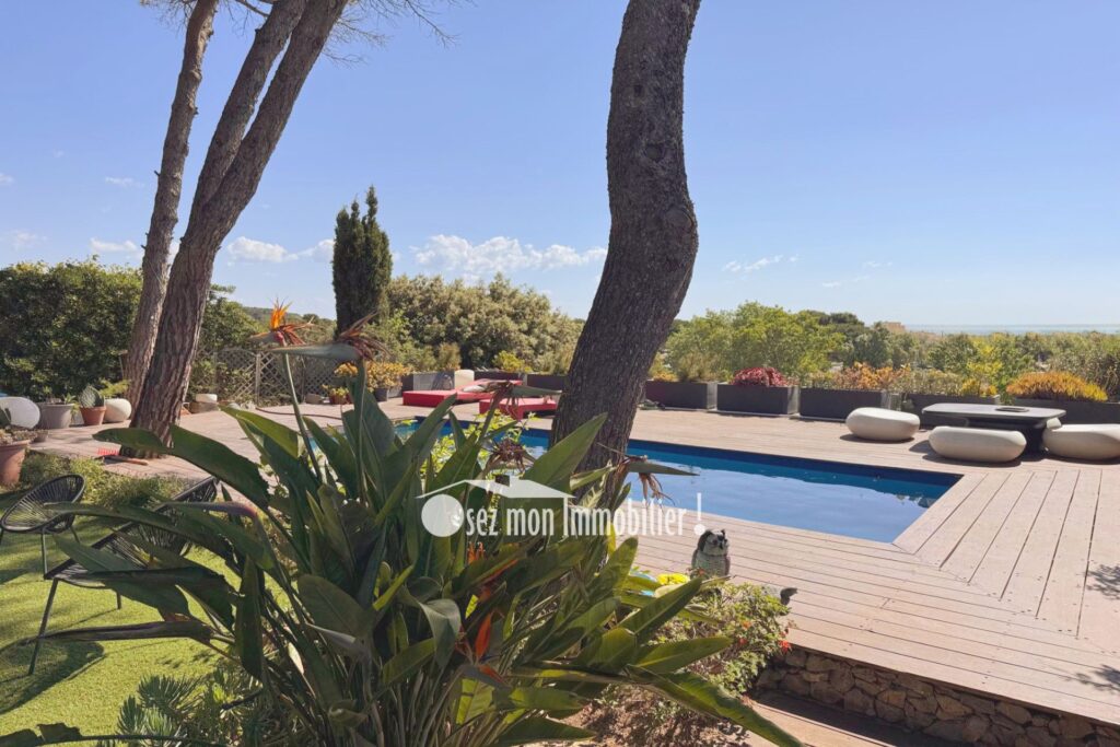 vente villa – NR pièces – 6 chambres – 260.00 m²