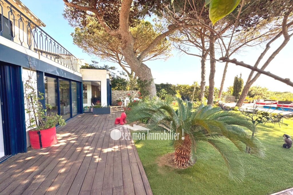 vente villa – NR pièces – 6 chambres – 260.00 m²