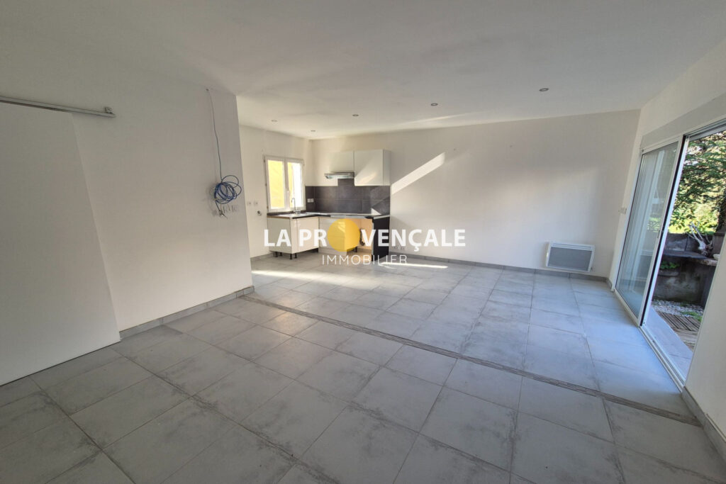 vente maison 3 Pièce(s) – 3 pièces – 2 chambres – 60.00 m²