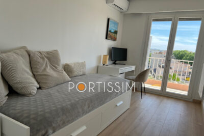 Cagnes-Sur-Mer : Appartement 3 Pièces en dernier étage à vendr – 3 pièces – 2 chambres – 56.00 m²