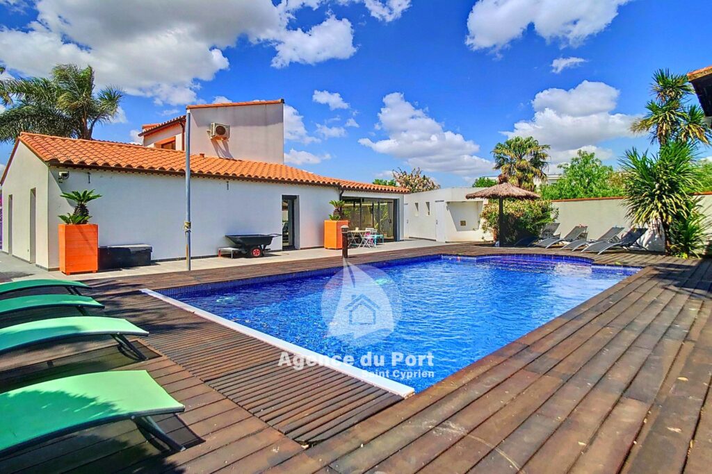 vente villa 6 Pièce(s) – 6 pièces – 5 chambres – 200.00 m²