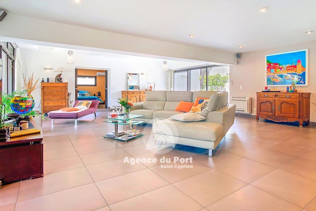 vente villa 6 Pièce(s) – 6 pièces – 5 chambres – 200.00 m²