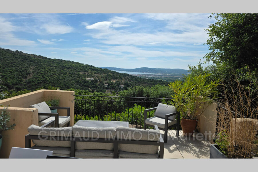 Appartement à vendre à Grimaud
