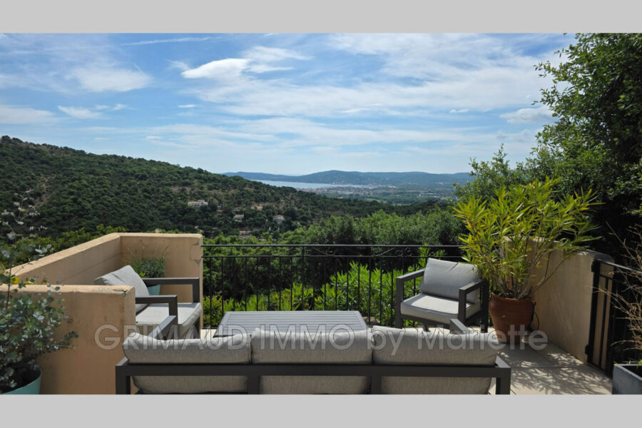 Appartement à vendre à Grimaud