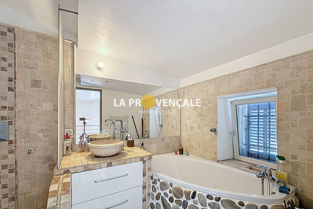 vente maison de ville 3 Pièce(s) – 3 pièces – 2 chambres – 67.90 m²