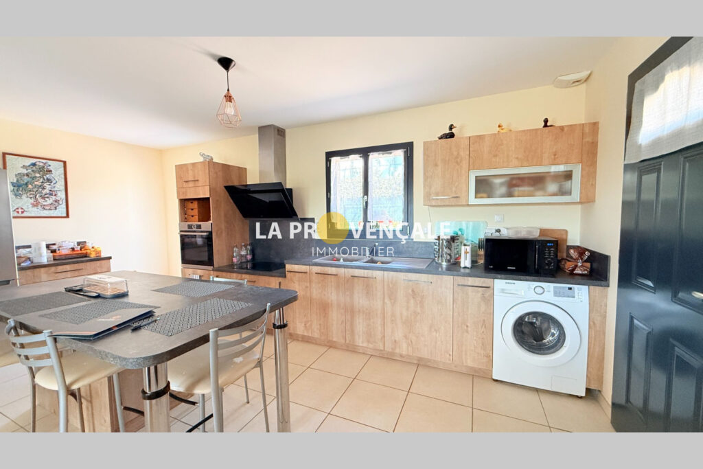 vente maison 4 Pièce(s) – 4 pièces – 3 chambres – 103.00 m²