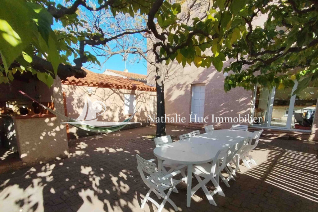 vente maison de village 7 Pièce(s) – 7 pièces – 6 chambres – 138.21 m²