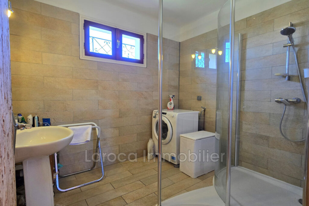 Achat villa à Sorède – 5 pièces – 3 chambres – 130.00 m²