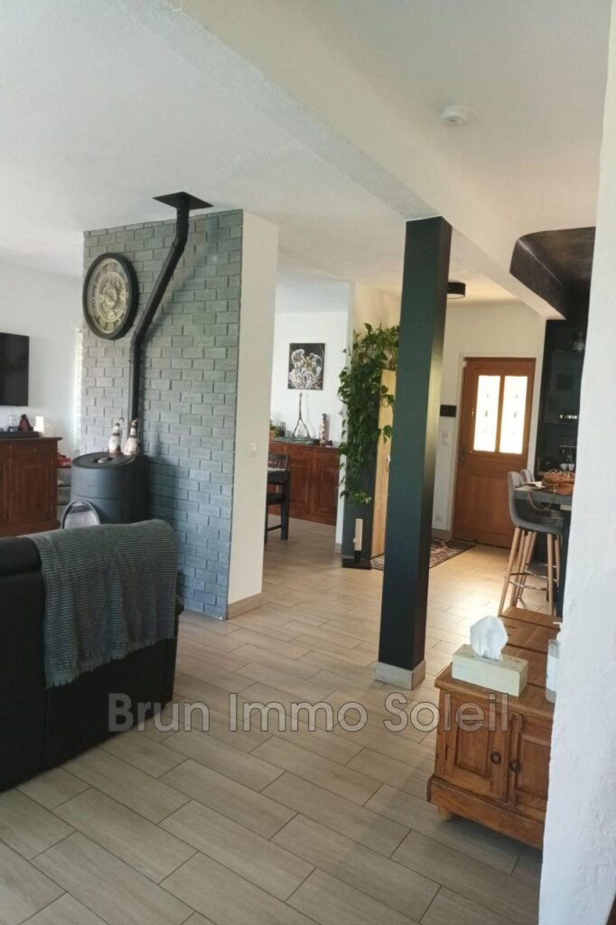 vente villa 4 Pièce(s) – 4 pièces – 3 chambres – 135.00 m²