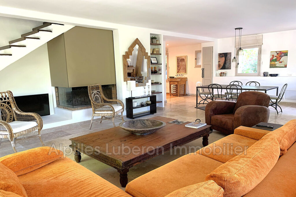 location saisonnière maison de campagne 5 Pièce(s) – 5 pièces – 3 chambres – 4  – 140.00 m²