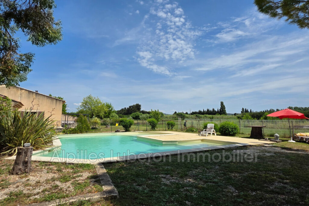 vente maison de campagne 5 Pièce(s) – 5 pièces – 4 chambres – 250.00 m²